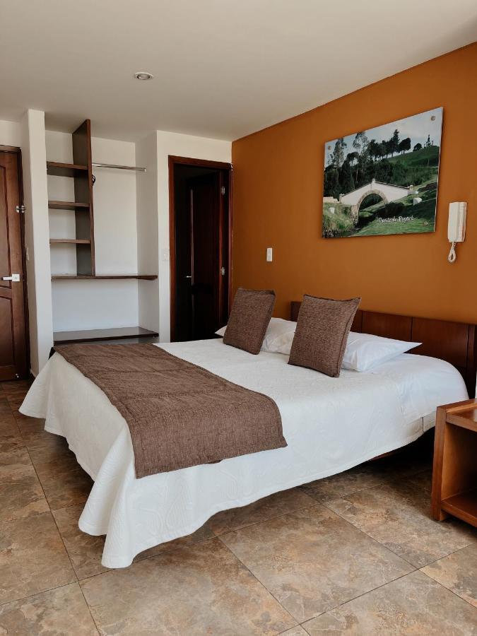דויטאמה Hotel Milan מראה חיצוני תמונה